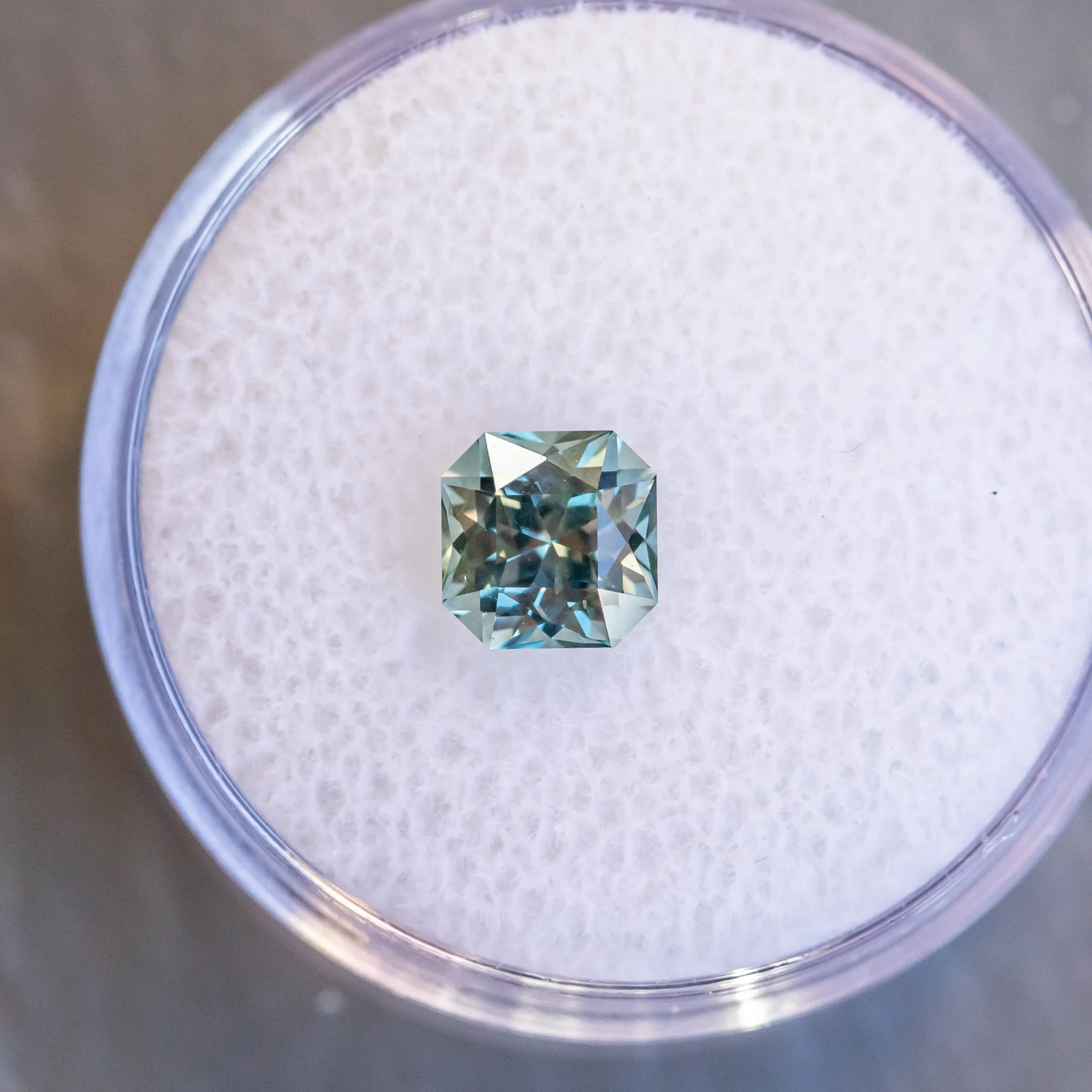 1.41CT SQUARE RADIANT MONTANA SAPPHIRE, MINTY GREEN AND BLUE, 5.99X5.98X4.58MM