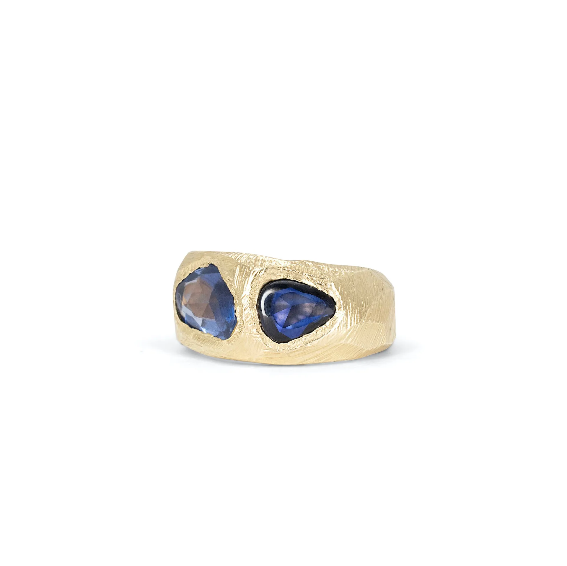 18K Three Stone Ring in Light and Dark Blue Sapphires