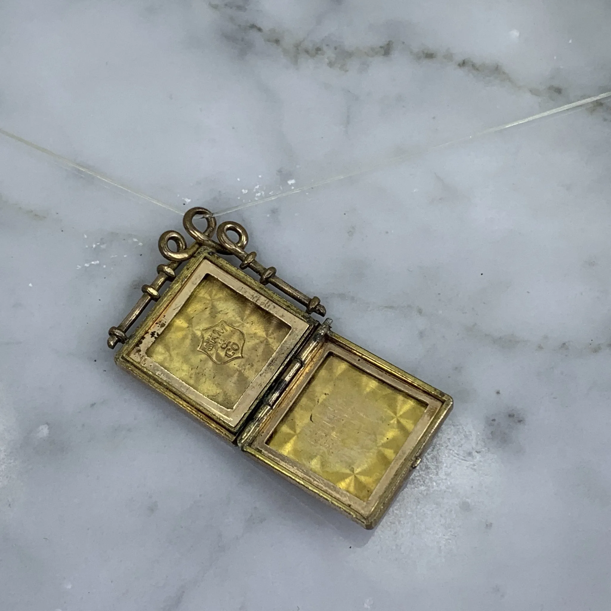 Antique 1910s Yellow Gold Floral Locket. Photo Pendants make Wonderful Heirloom Gifts.