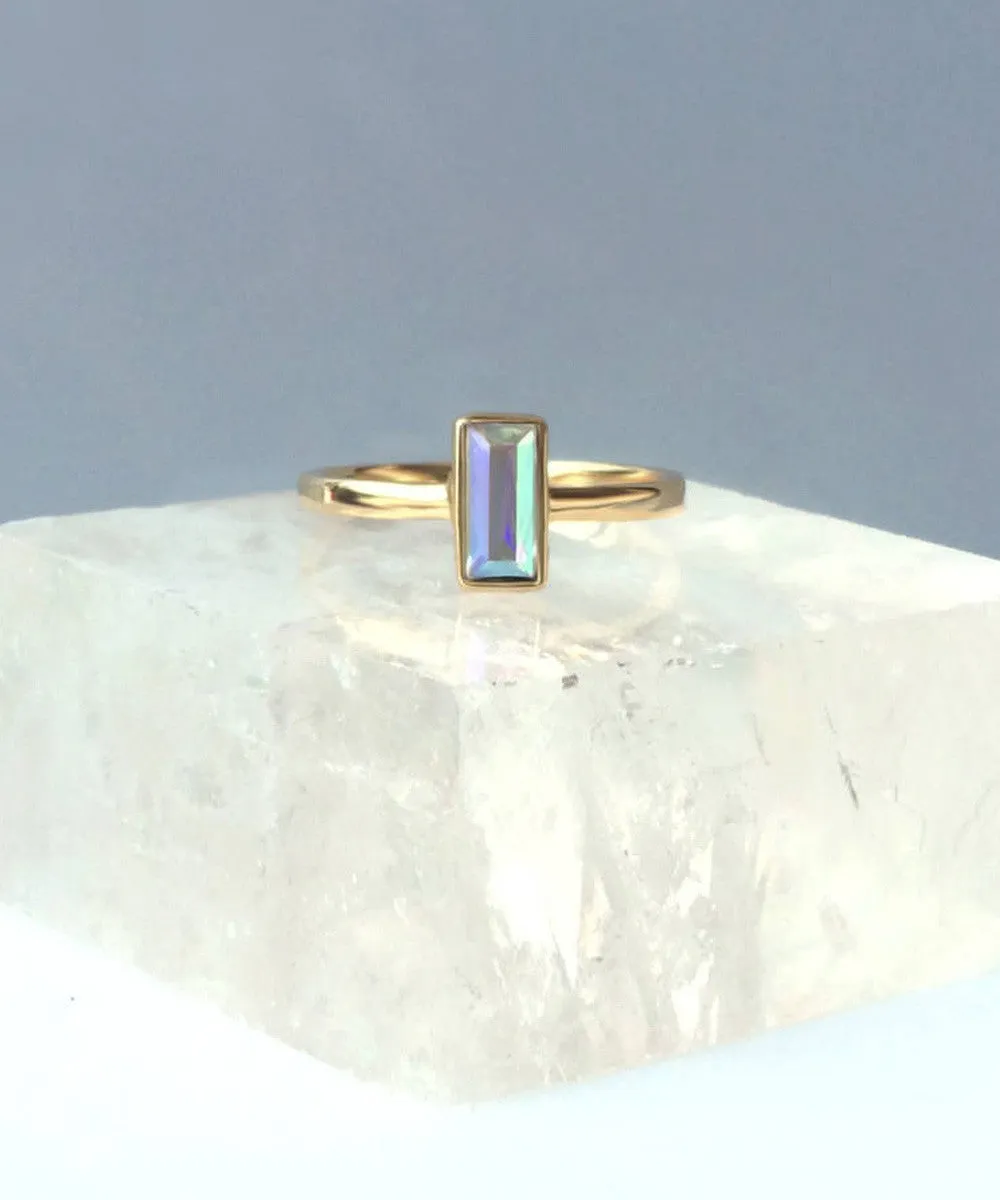 BAGUETTE CRYSTAL RING