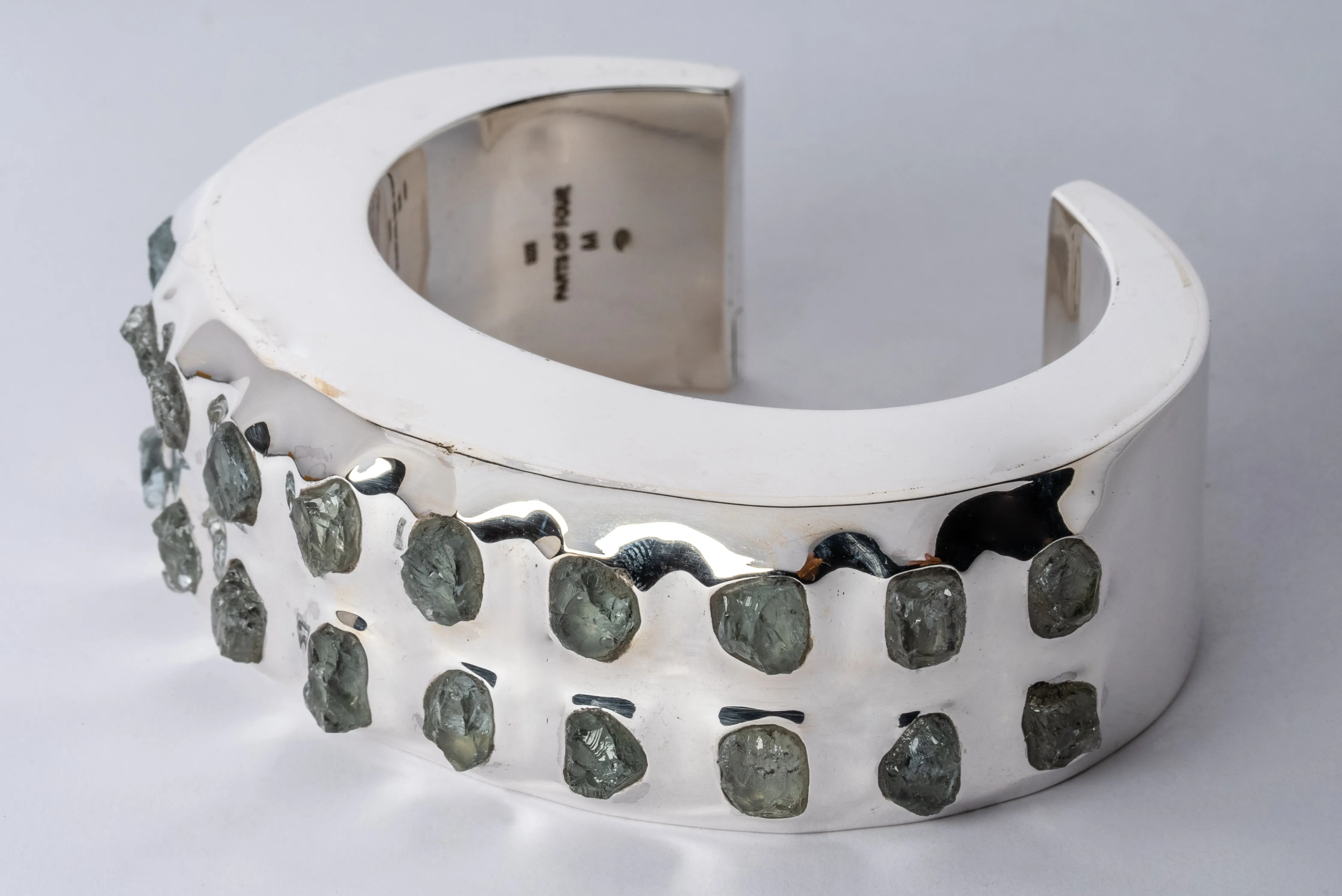 Crescent Bracelet (Terrestrial, Raised Terraform, Aquamarine, 30mm, PA AQU)