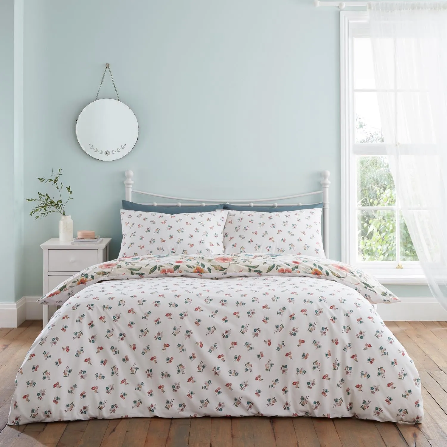 Eilley Floral Birds Duvet Cover