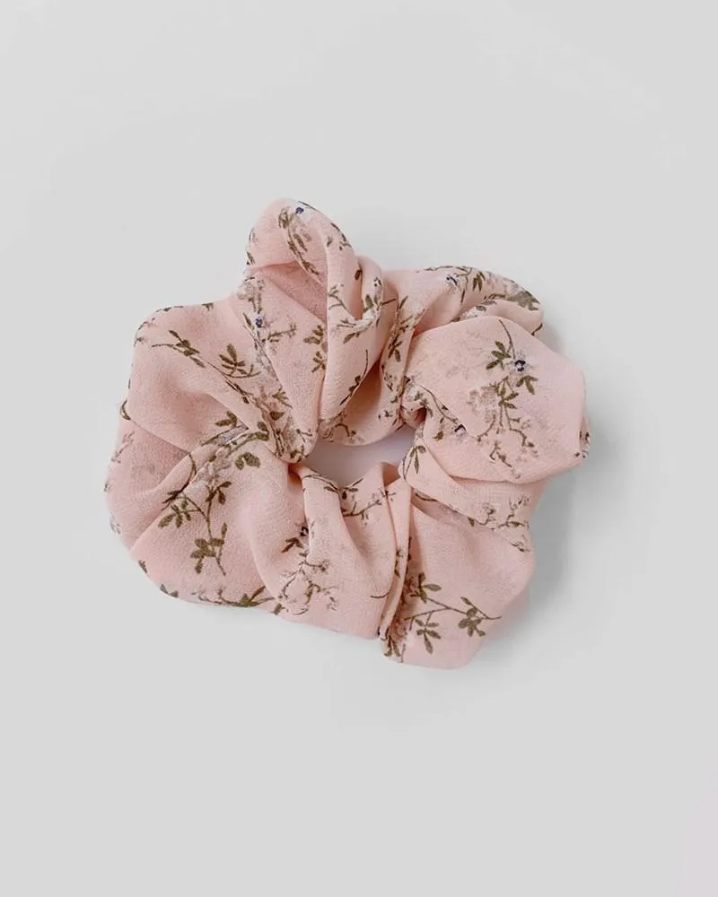 Elena Scrunchie - Baby Pink