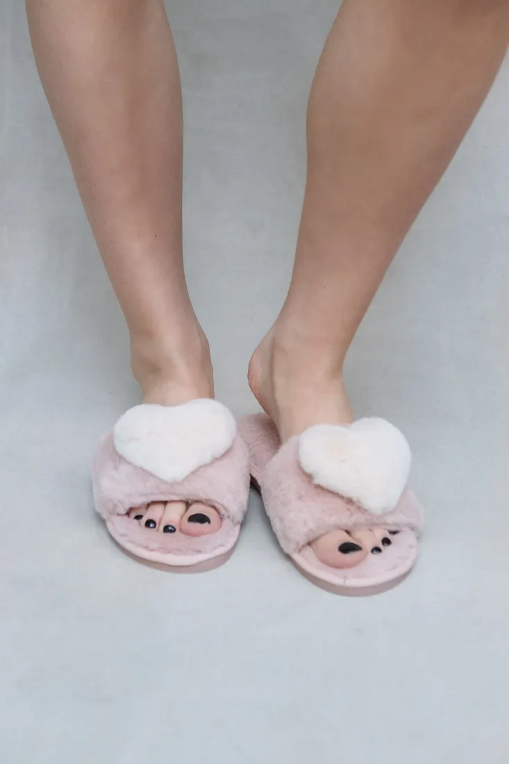 PLUSH HEART SLIPPERS