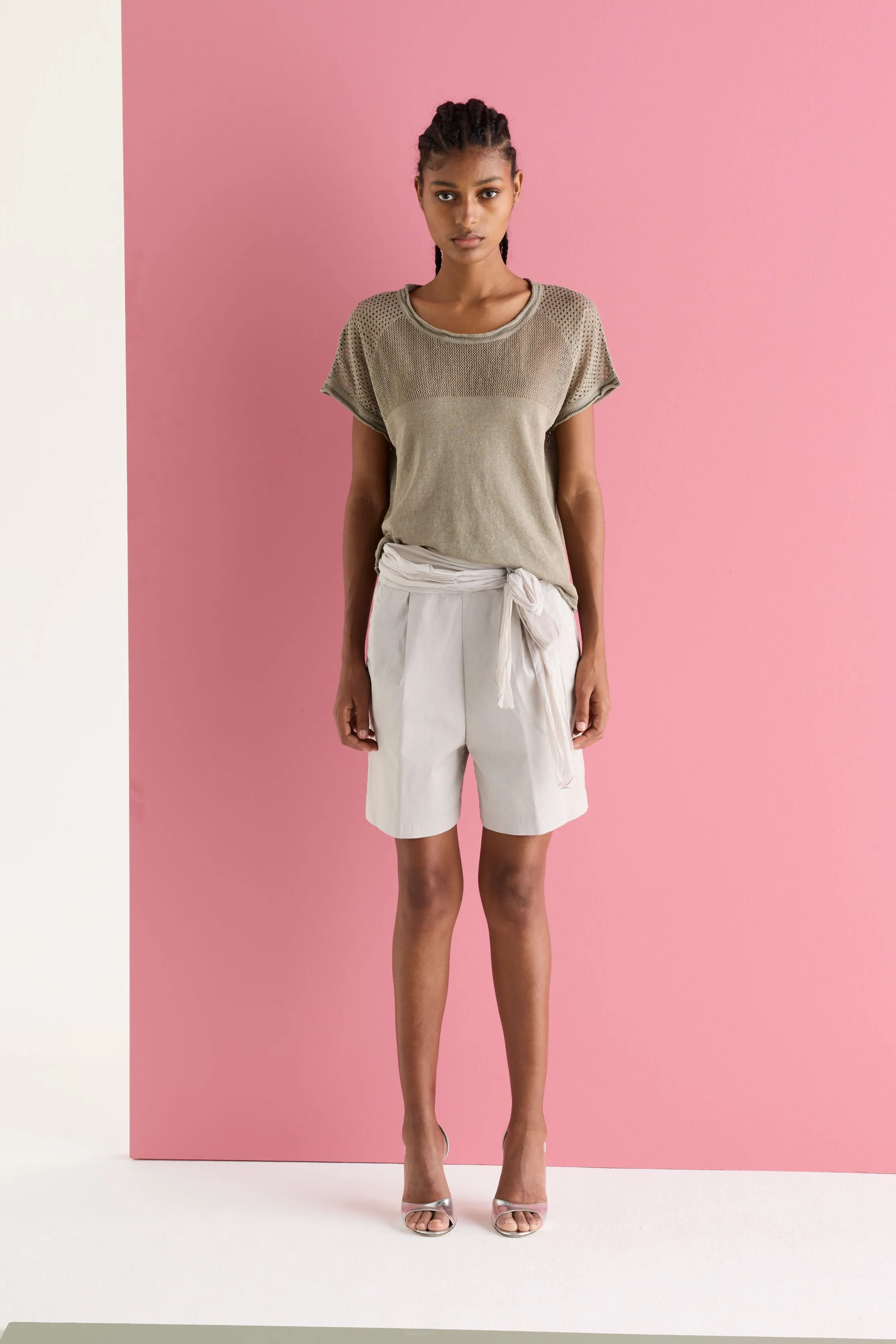 Relaxed-Fit Linen Top with Short Sleeves M530 9500