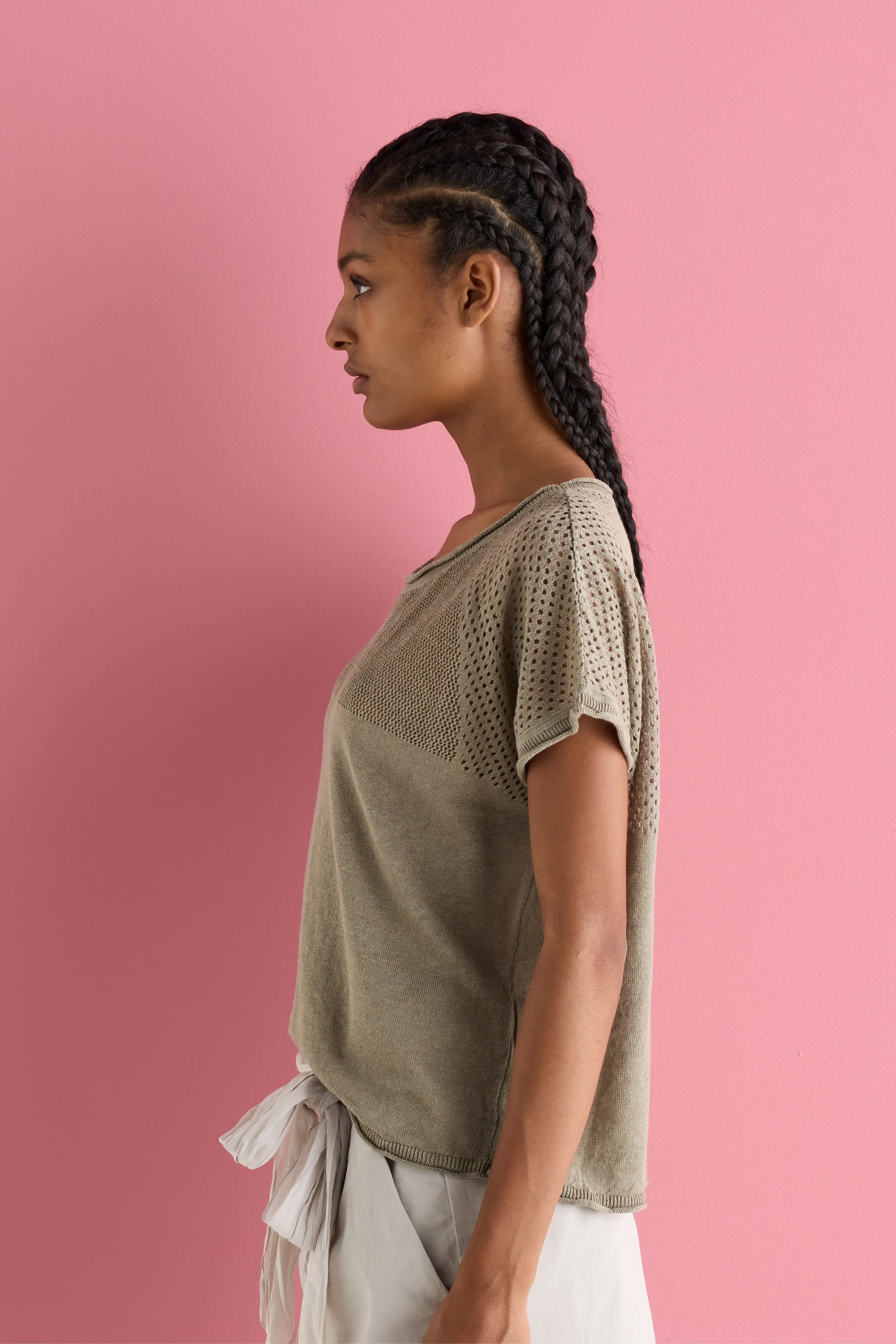 Relaxed-Fit Linen Top with Short Sleeves M530 9500