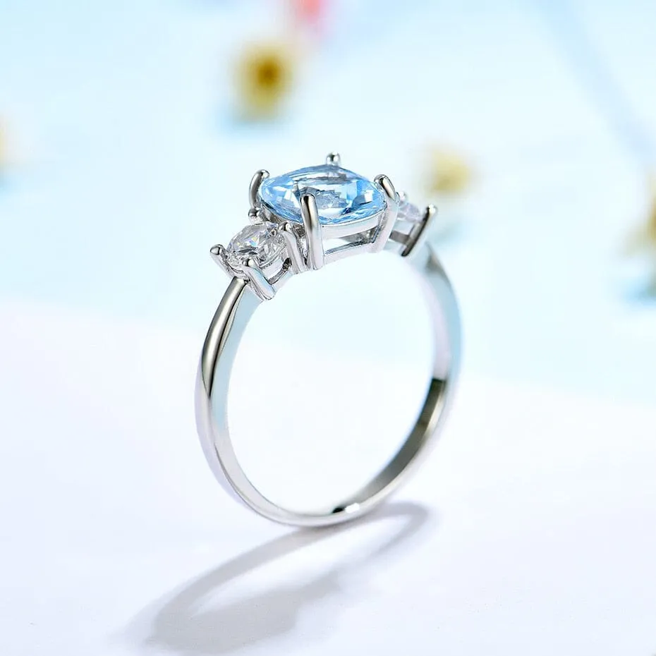 Round Cut Aquamarine Ring - 925 Sterling Silver