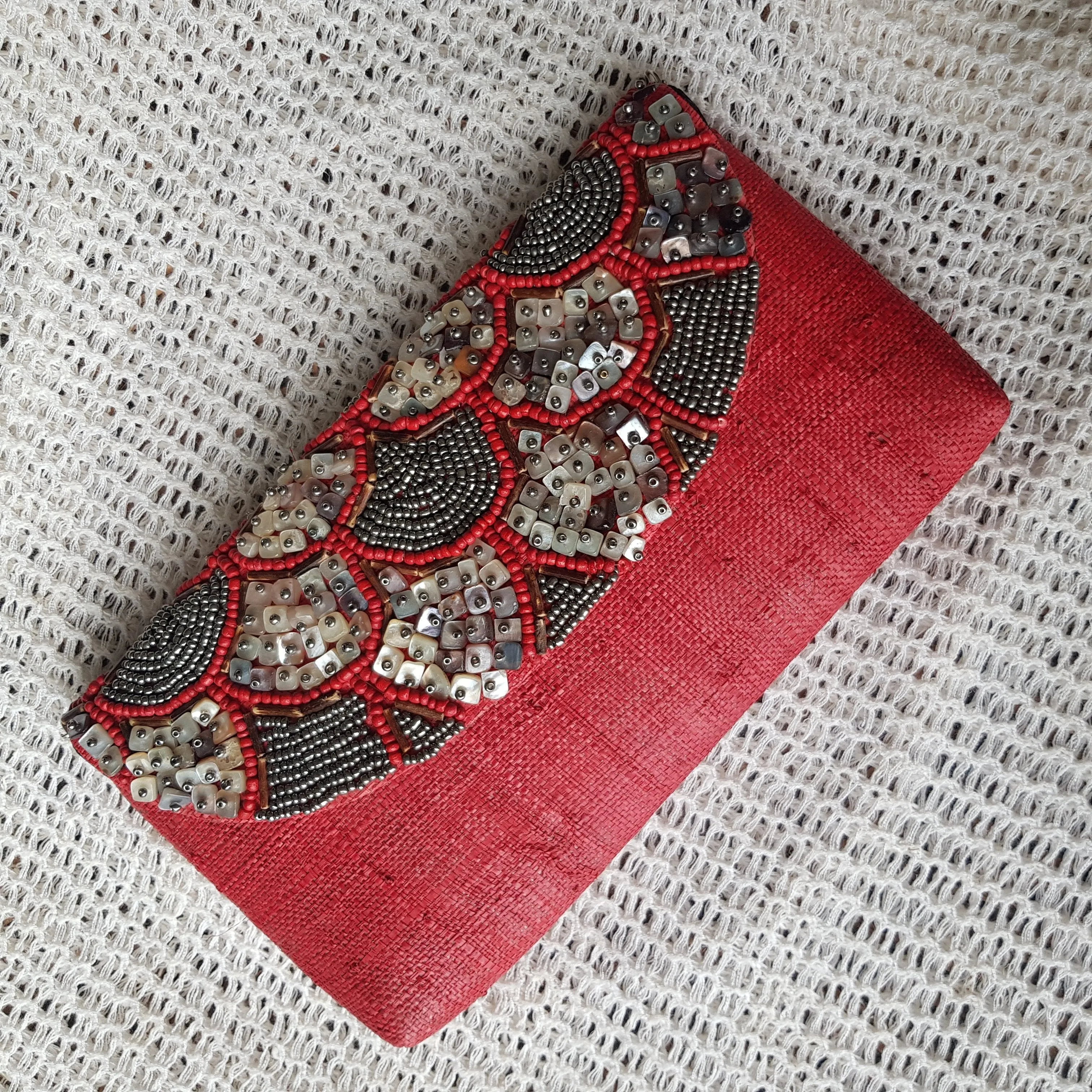 Siesta Envelope Clutch in Red