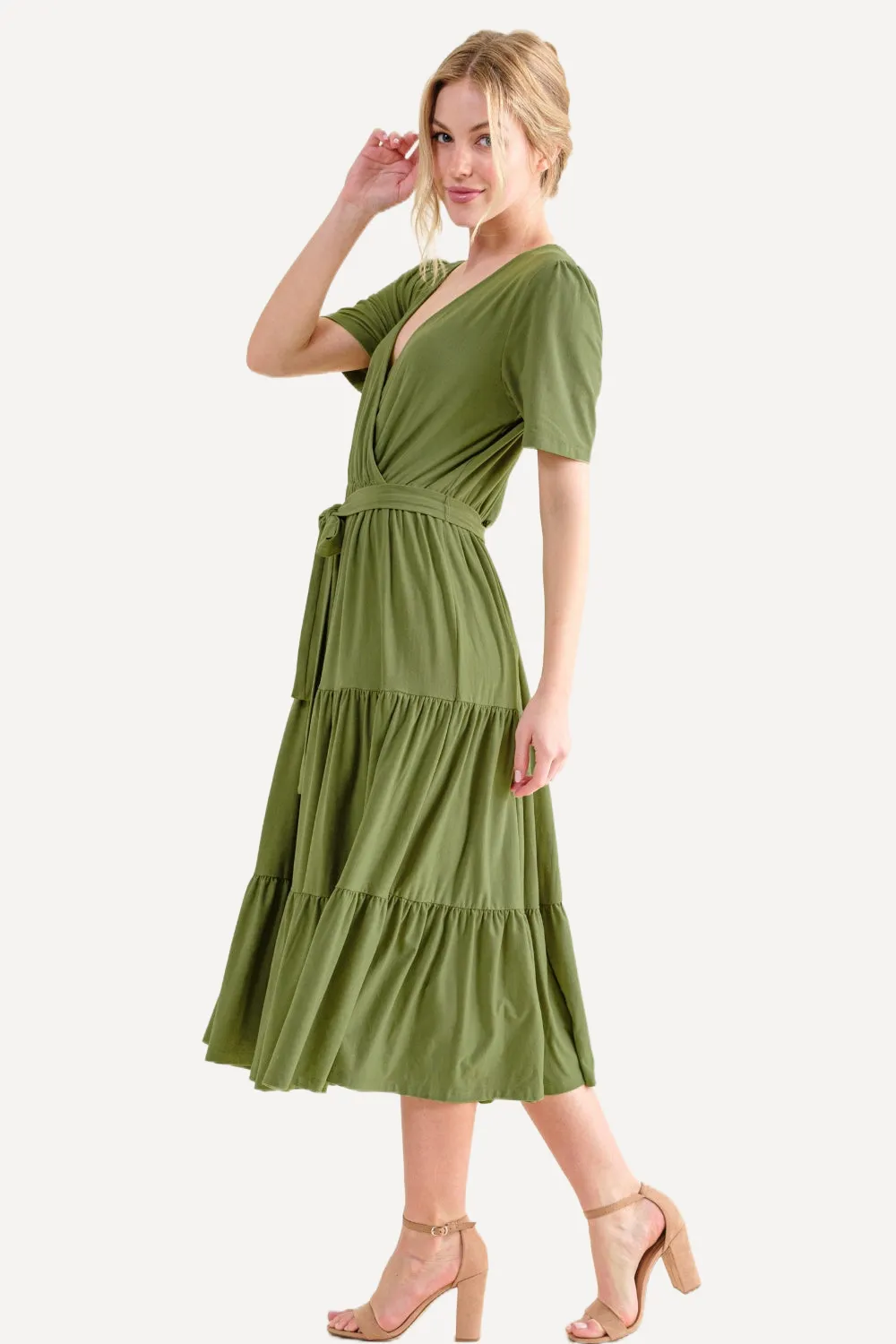 Soft Short Sleeve Tiered Midi Dress - Green