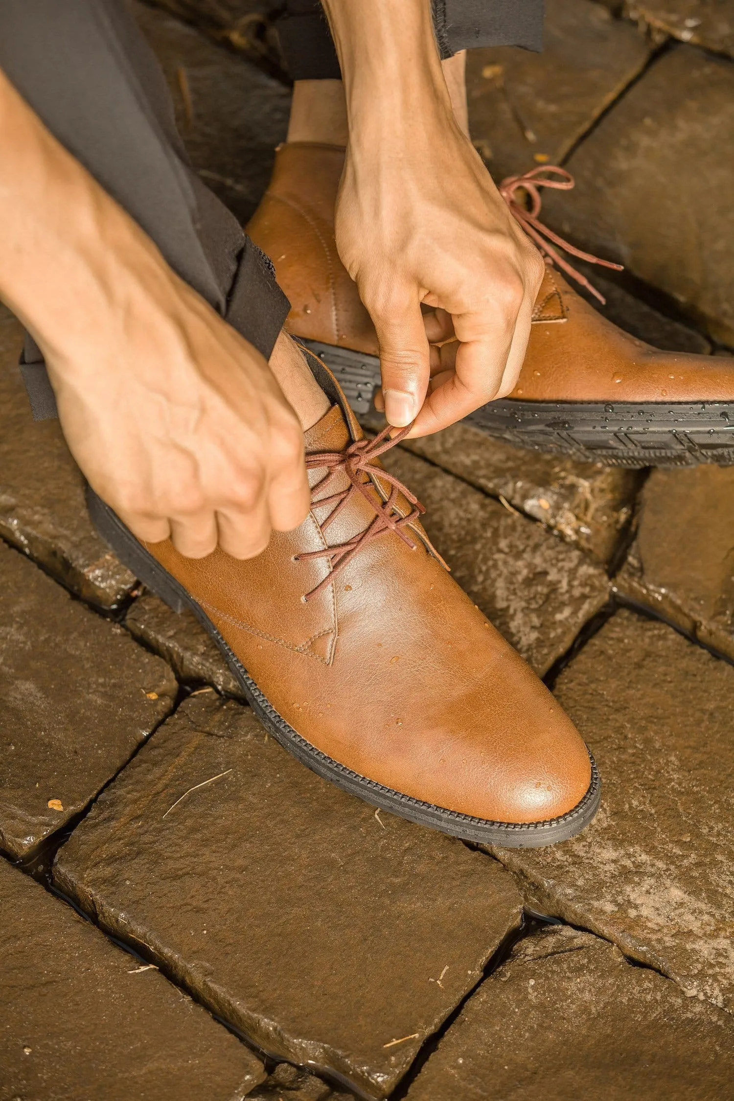 'Tivoli' classic vegan leather Chukka by Vincente Verde -  cognac